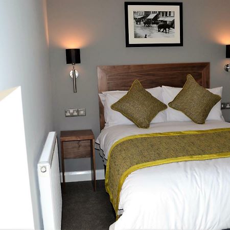 New Park Hotel Carmarthen Zewnętrze zdjęcie