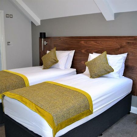 New Park Hotel Carmarthen Zewnętrze zdjęcie