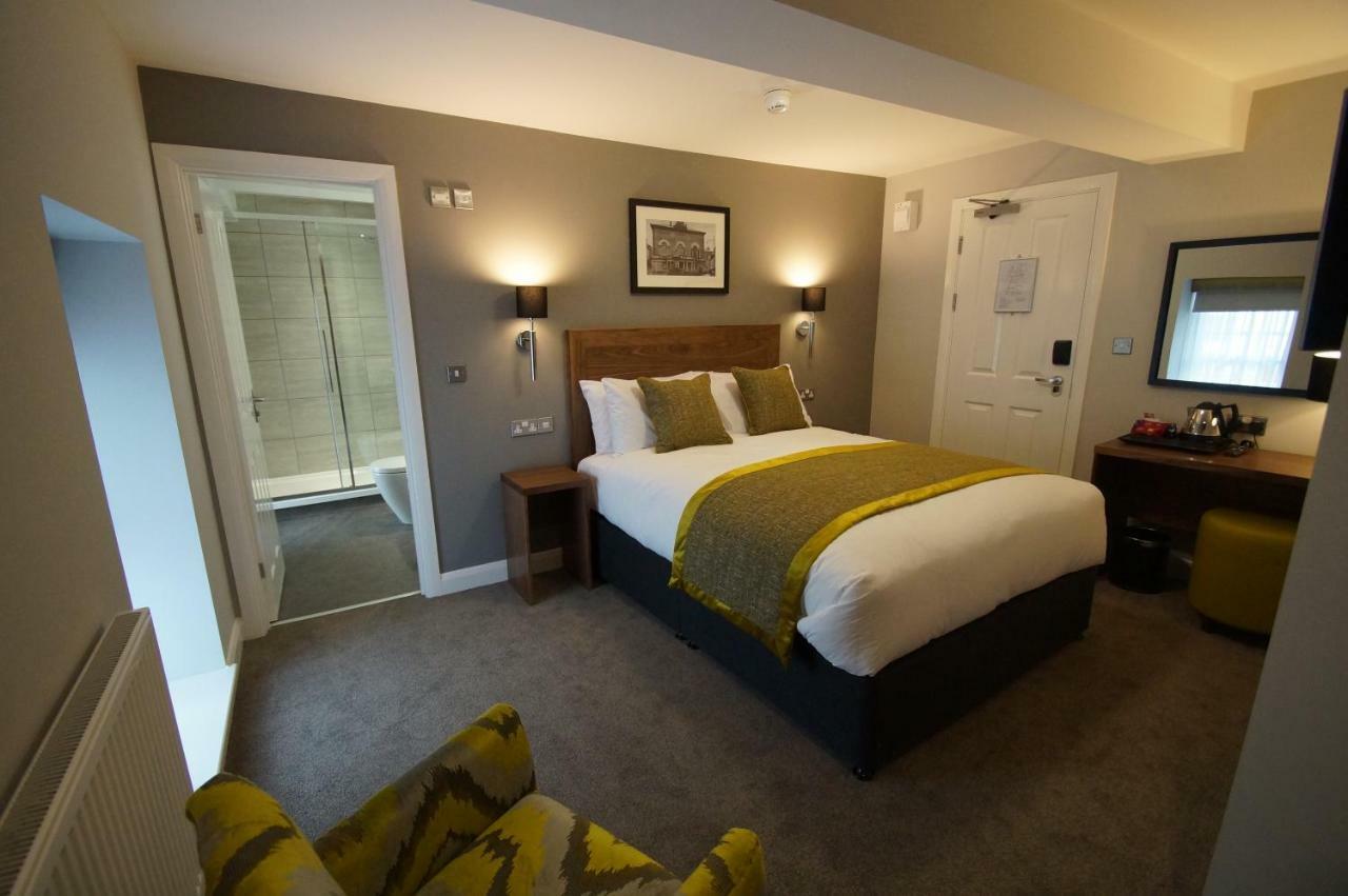 New Park Hotel Carmarthen Zewnętrze zdjęcie