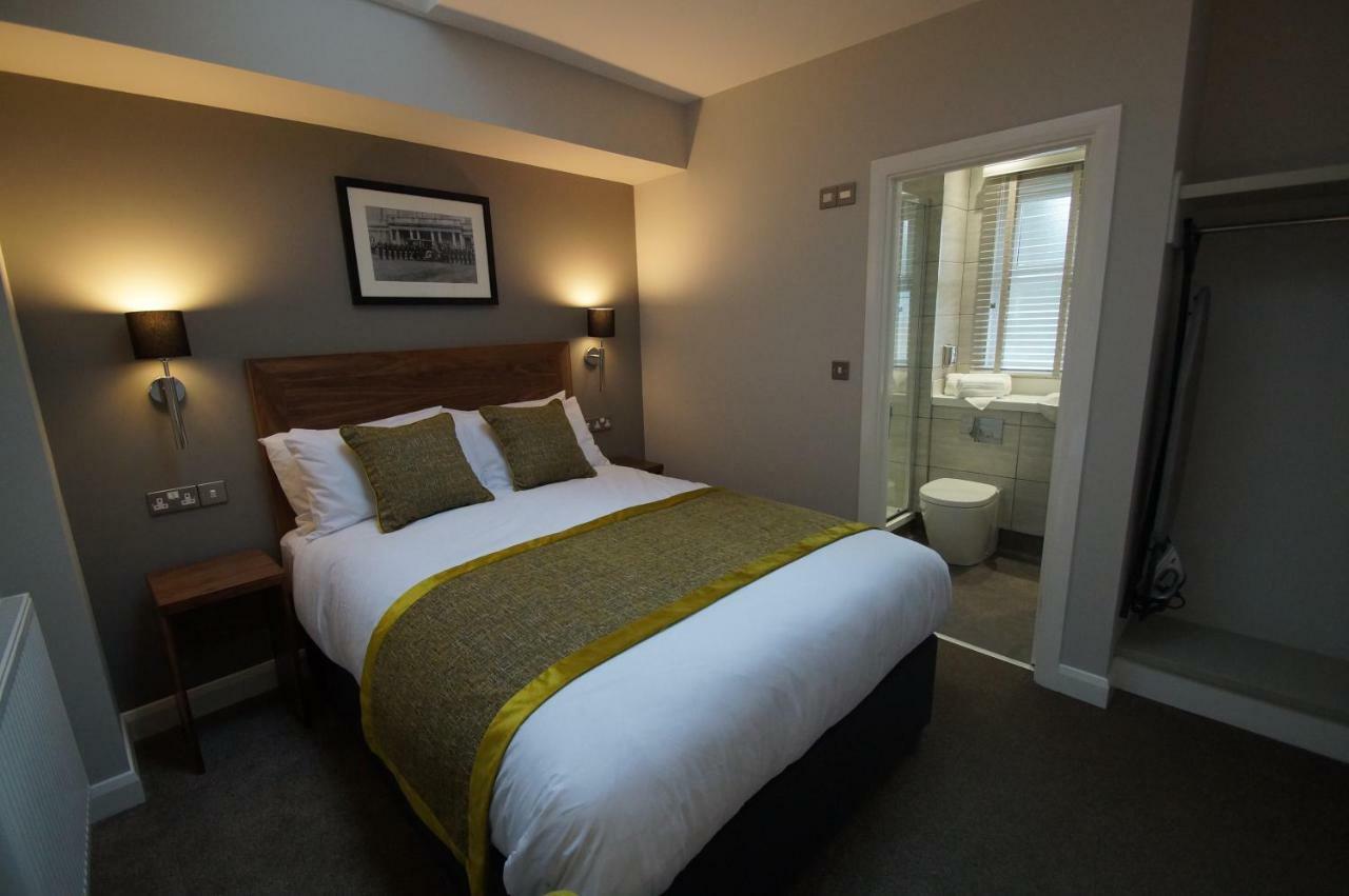 New Park Hotel Carmarthen Zewnętrze zdjęcie