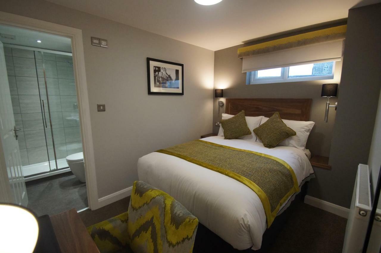New Park Hotel Carmarthen Zewnętrze zdjęcie