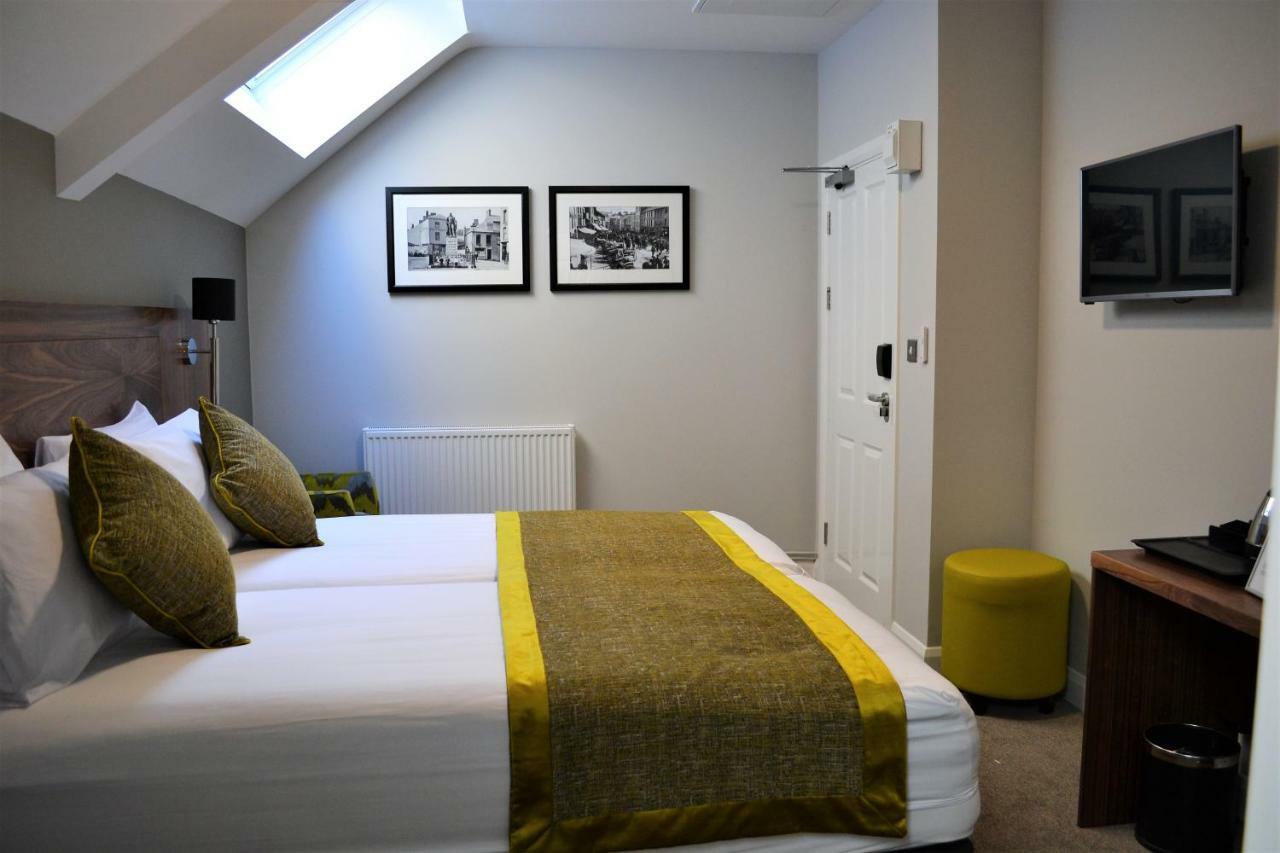 New Park Hotel Carmarthen Zewnętrze zdjęcie