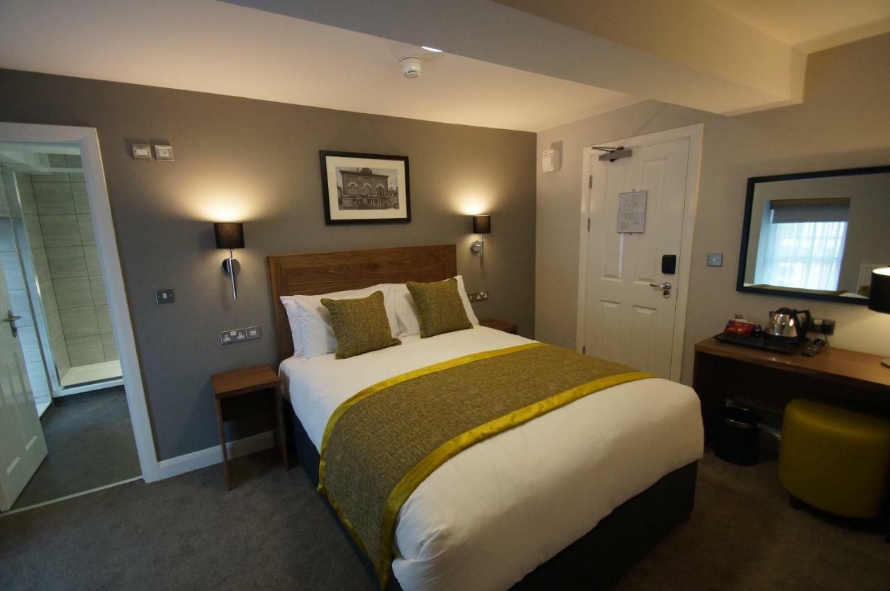 New Park Hotel Carmarthen Zewnętrze zdjęcie